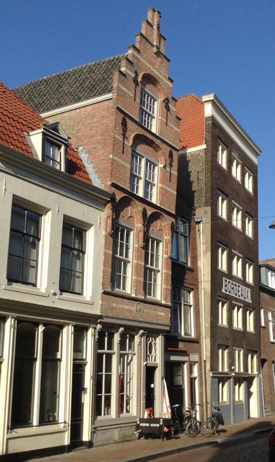 Annemoon Bed and Breakfast Dordrecht Exterior foto